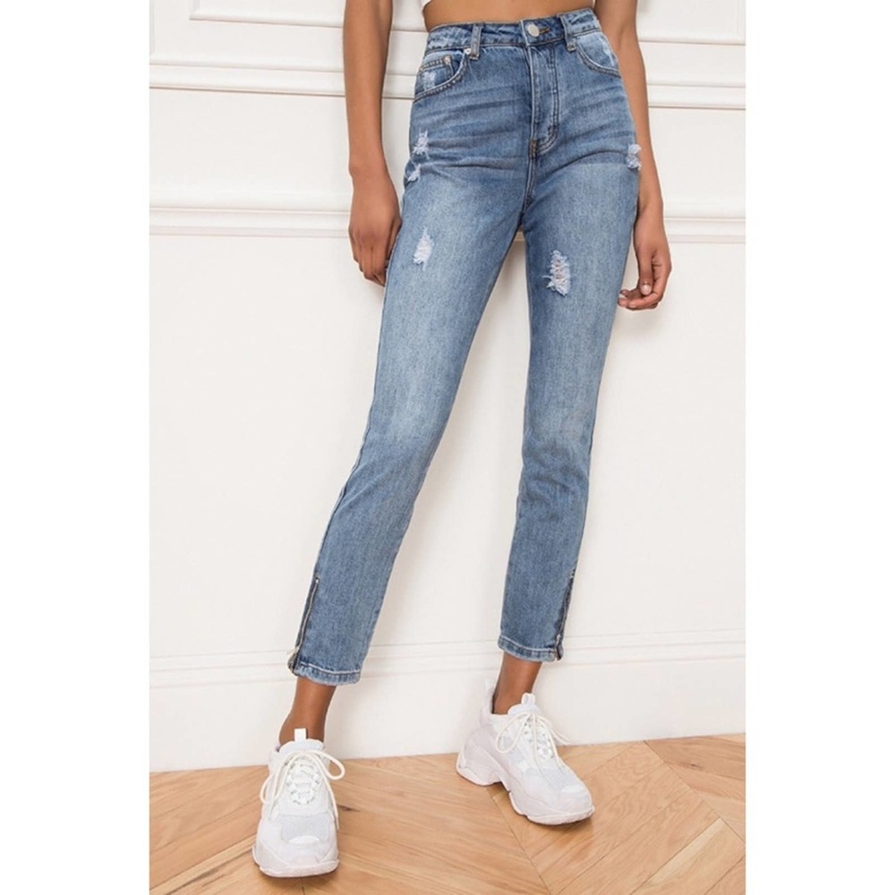 Superdown Gigi Distressed Button Fly Jeans